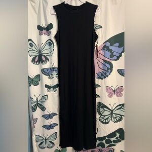 Kiss Elegant Black Sleeveless Midi Dress